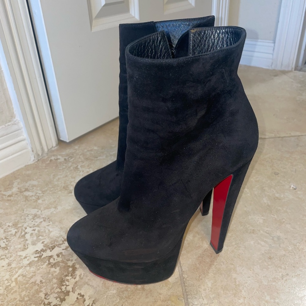 Christian Louboutin Daffodil platform bootie
